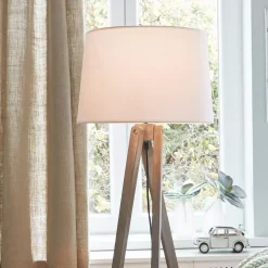 Lampadaire Troisième