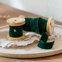 Lot de 2 bobines de ruban en velours Liandis