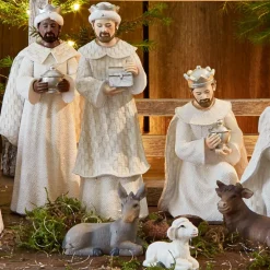 Lot de 12 figurines de crèche Santo